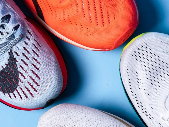 Stricksportschuhe