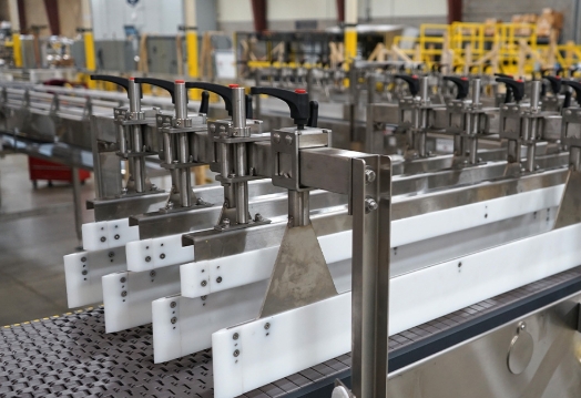 Fabricantes de mesa de manuseio personalizados