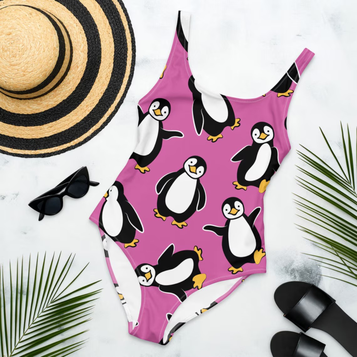 Penguin Swimsuits: Immergete in u mondu divertente &egrave; di moda di i costumi da bagno