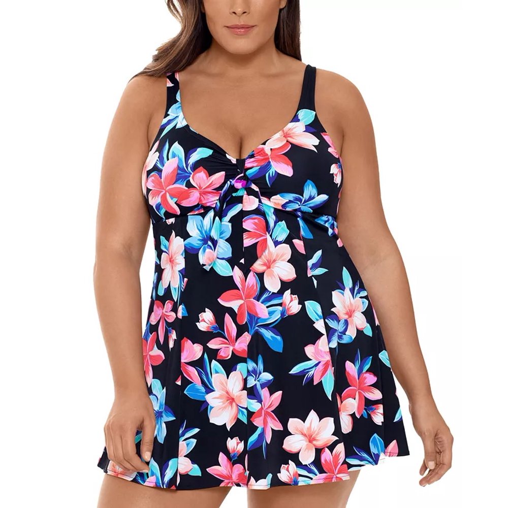 Wer stellt die Damenbadebekleidung von Swim Solutions her?