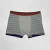Flache Shorts f&uuml;r Herren