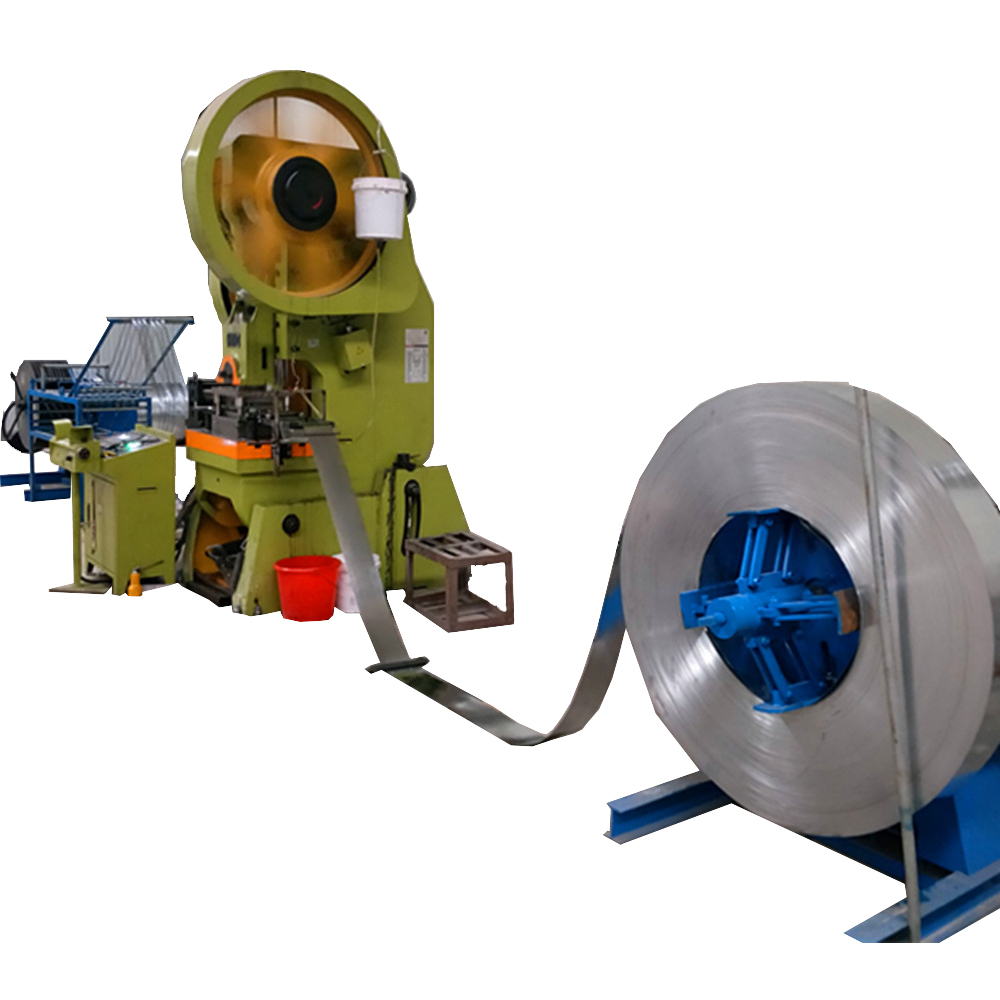 Razor Blade / Concertina Coil Razor Barbed Wire Machine Manufacturing / Factory in Anping 
