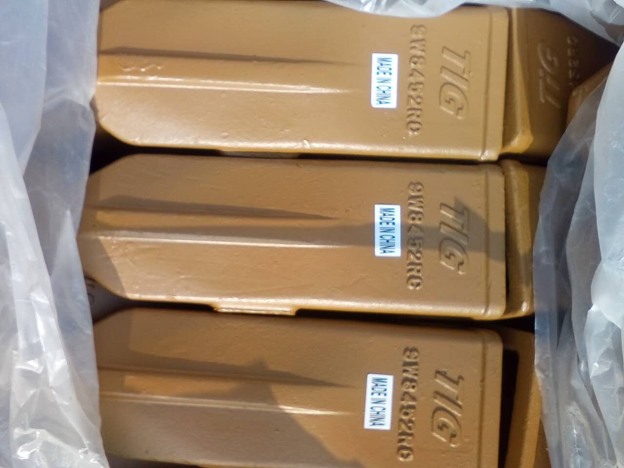 1U3352RC Cat Excavator Bucket Tooth Machinery Bucket Tooth