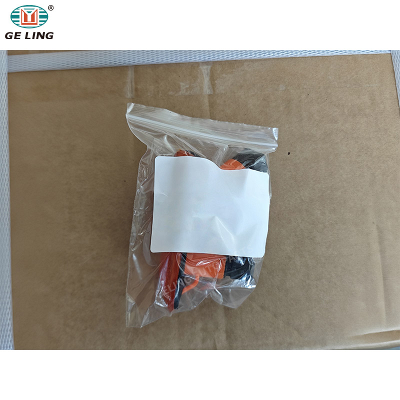 Ford Transit Van Yan Far