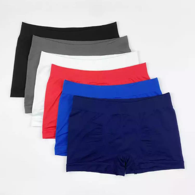 Rozd&iacute;l mezi boxerkou a boxerkou