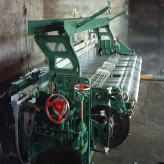 Automatic fiberglass mesh weaving machine 