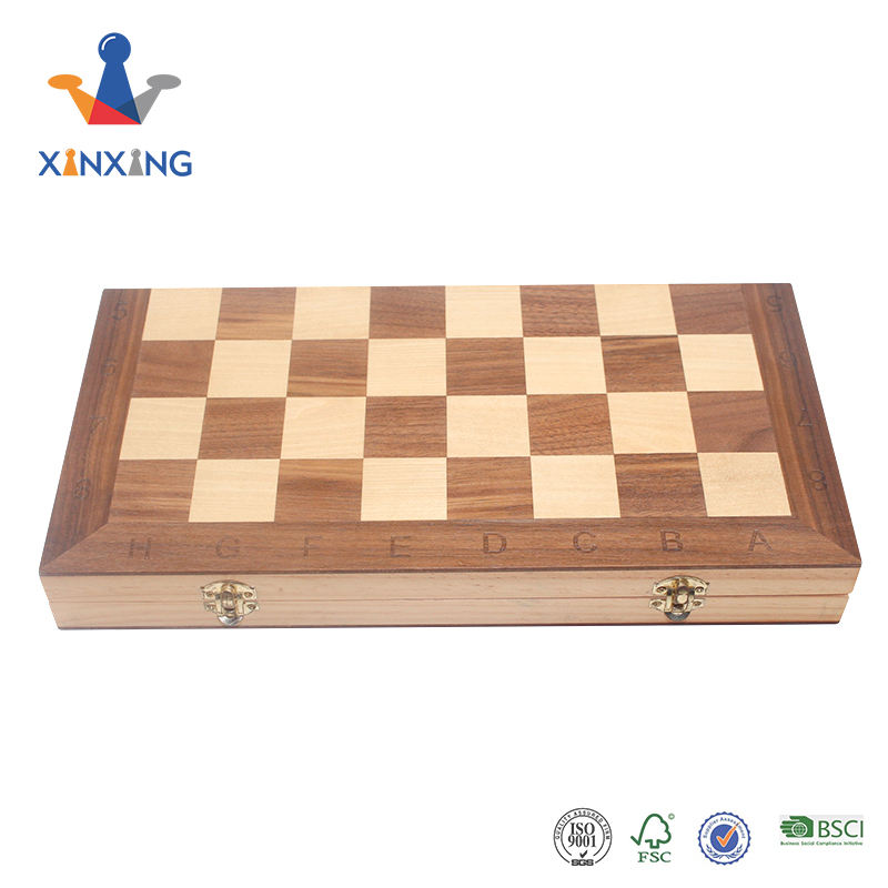  30 Years Factory 15" Wooden Chess Game Set Folding Chess Board Customization Accepted interior storage chess pieces FSC SALE。