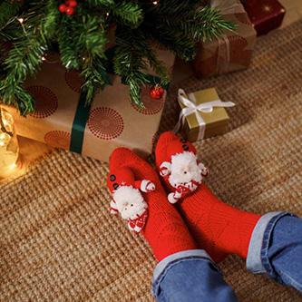 Why Christmas presents were put in socks?