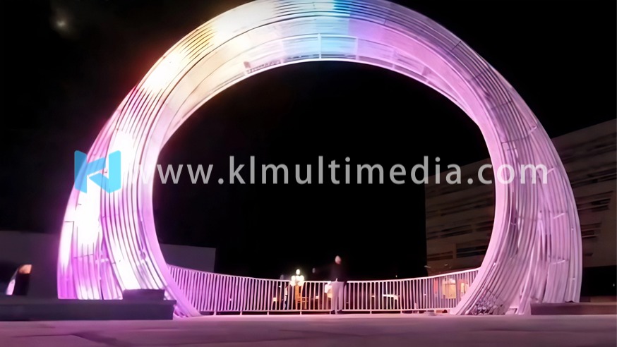 التحكم في الضوء المنشط بالحركة