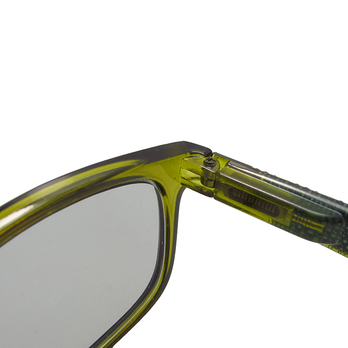 Cheap photochromic bifocal reading glasses