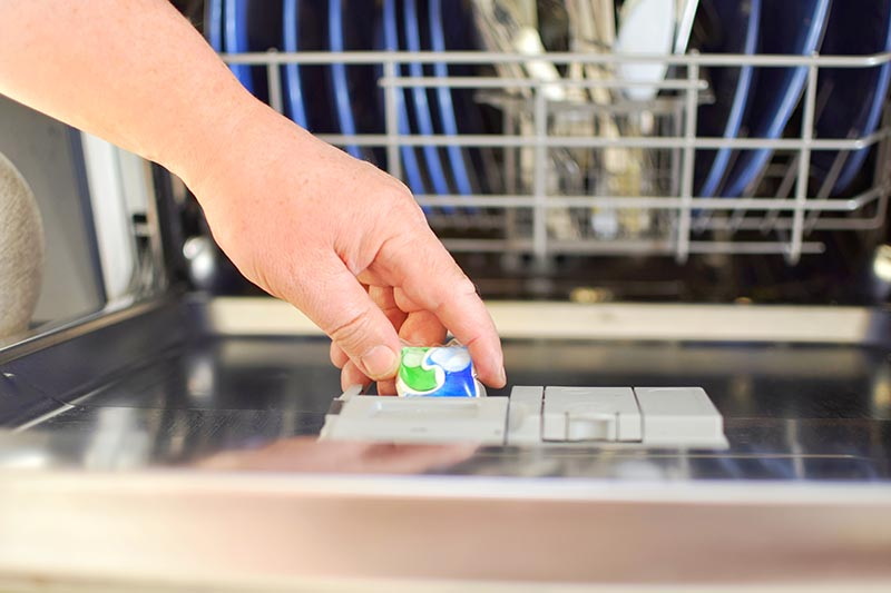 Are Dishwasher Pods Supposed To Be Hard Sollen Spülmaschinenbehälter hart sein?