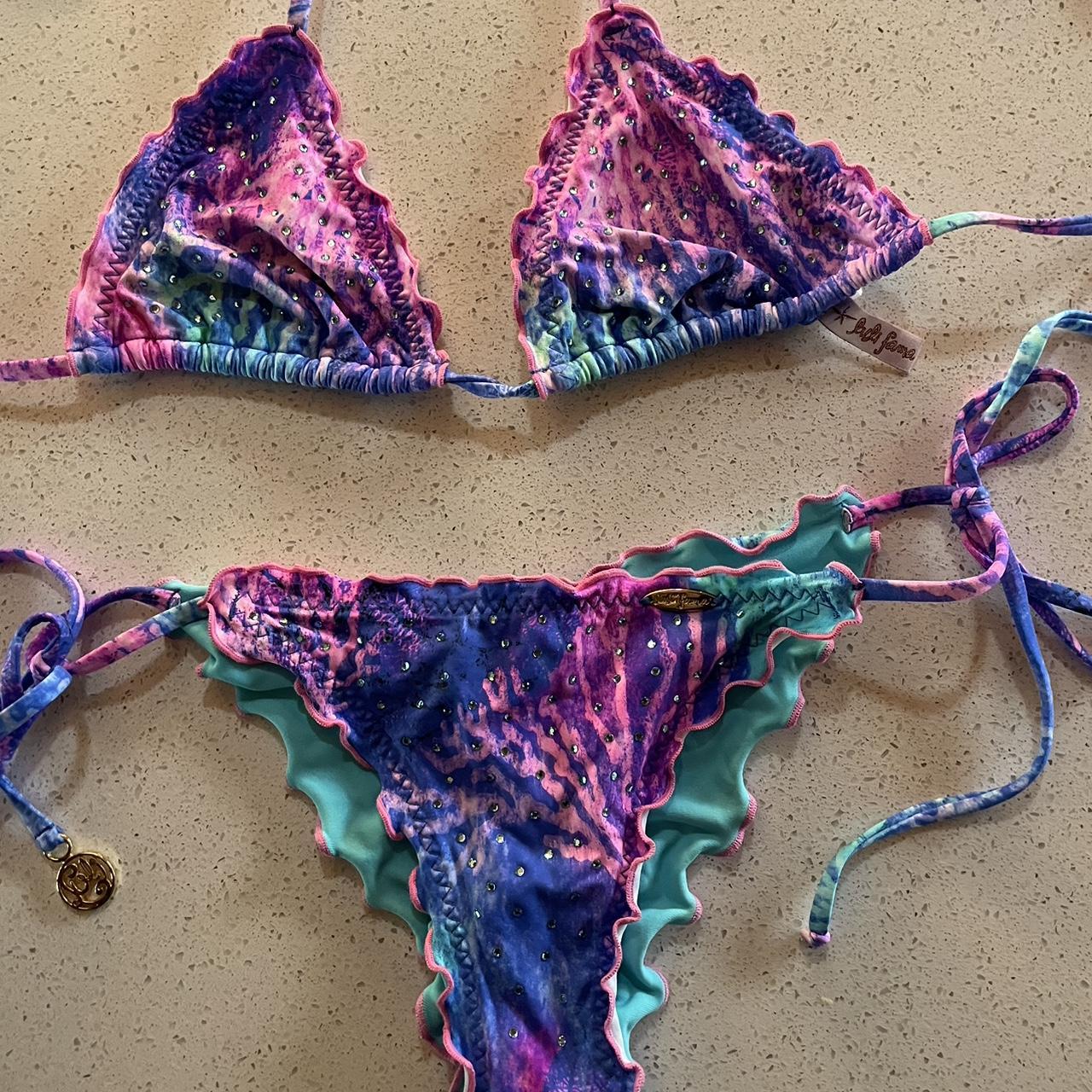 Wo kann man Luli Fama Bademode kaufen?