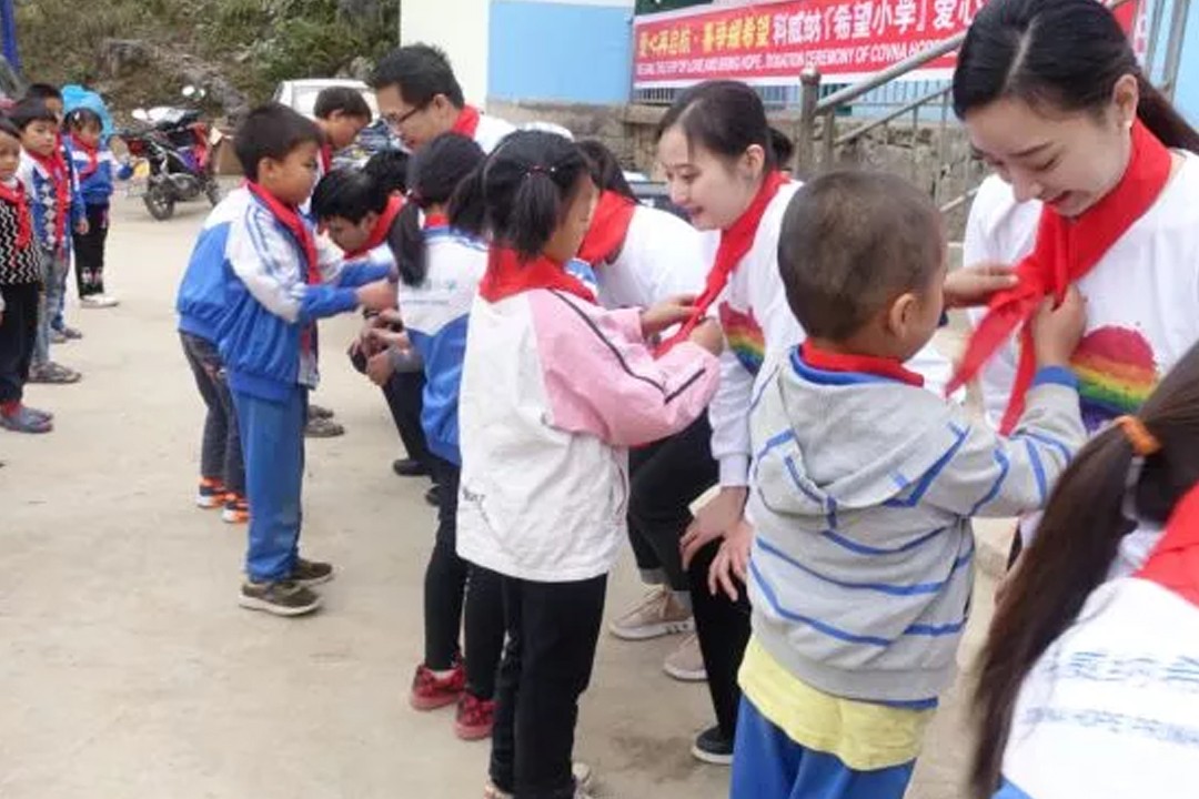 Evento de donaci&oacute;n ben&eacute;fica 2019 de COVNA Hope Primary School (8)