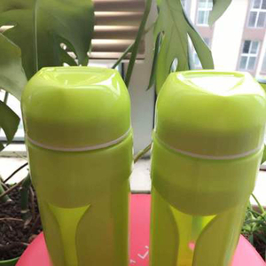 Sports kettle Fresh fruit green plastic water bottle