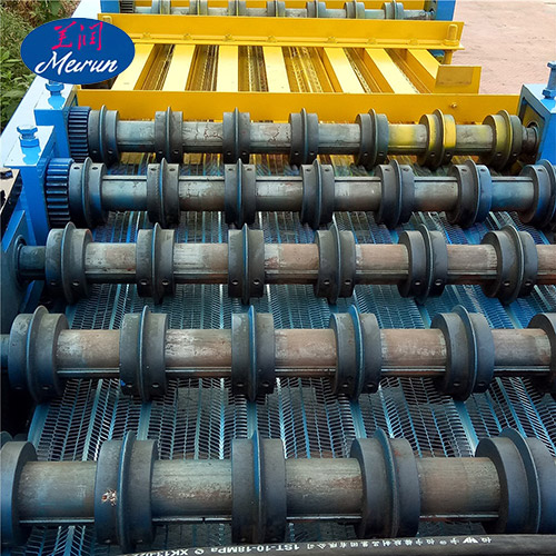 Hy-rib Formwork Machine