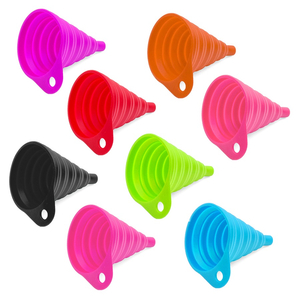 オートバイの折りたたみ折りたたみ可能なシリコーンオイルの燃料漏斗