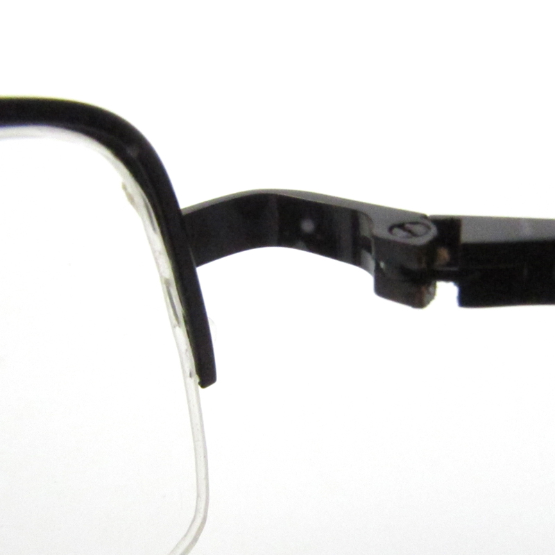 Metal reading glasses