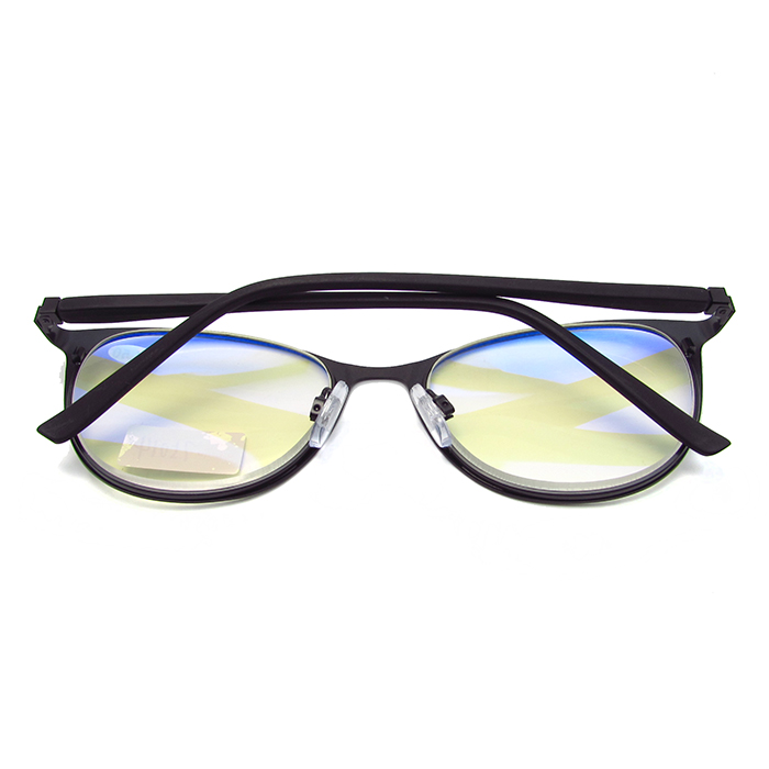 Metal reading glasses