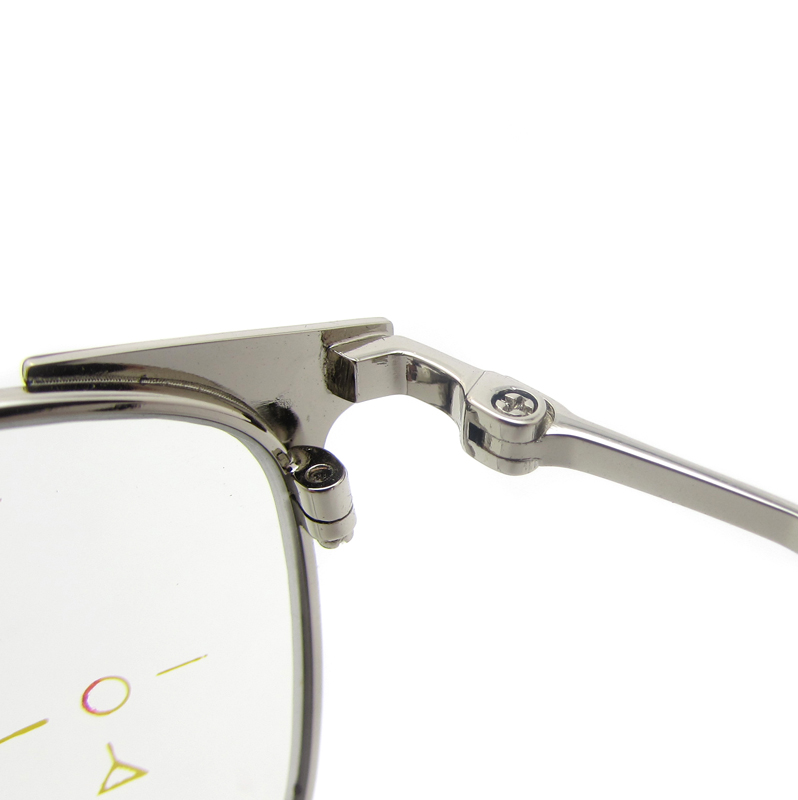 Metal reading glasses