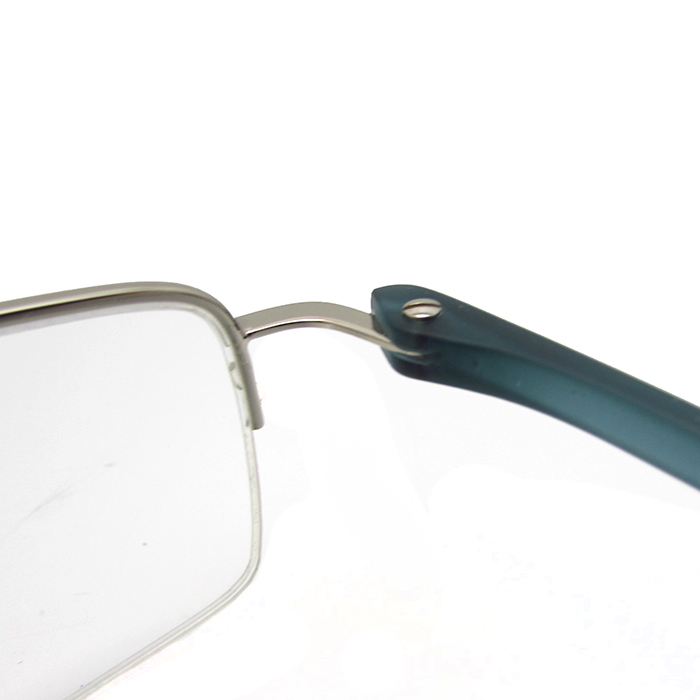 Metal reading glasses