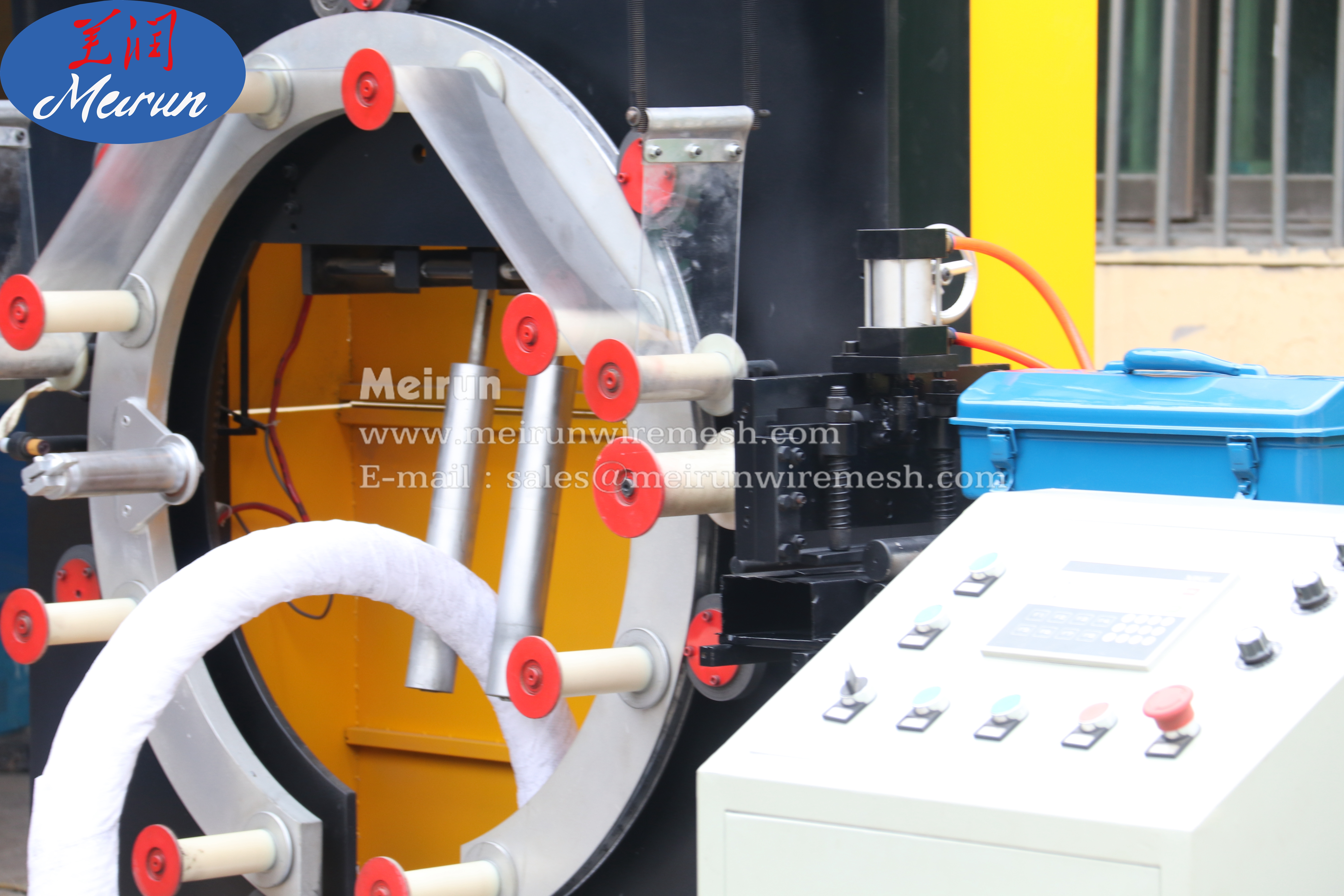 Razor barbed wire packing machine 