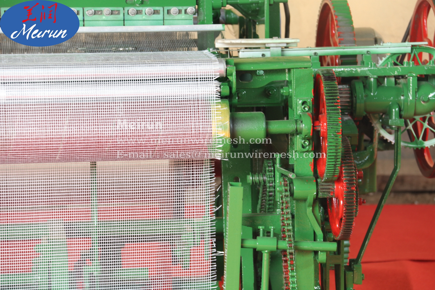 Fully Automatic Glass Fiber Crimped Wire Mesh Weaving Machine