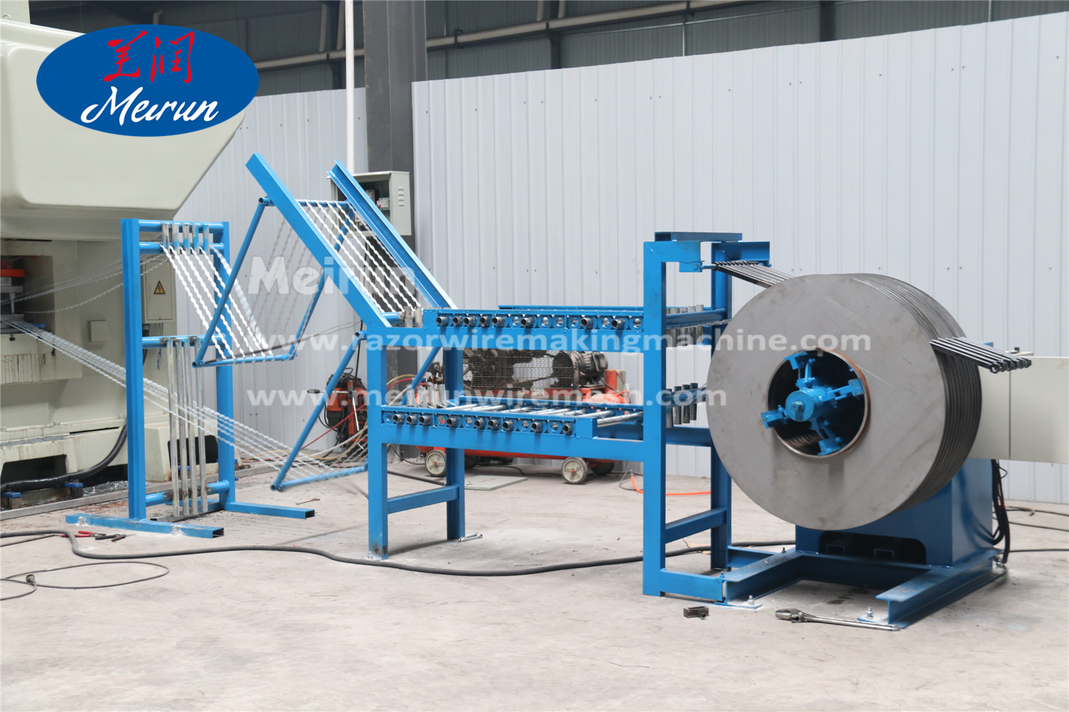 Barbed Wire Razor Fence Making Machine 