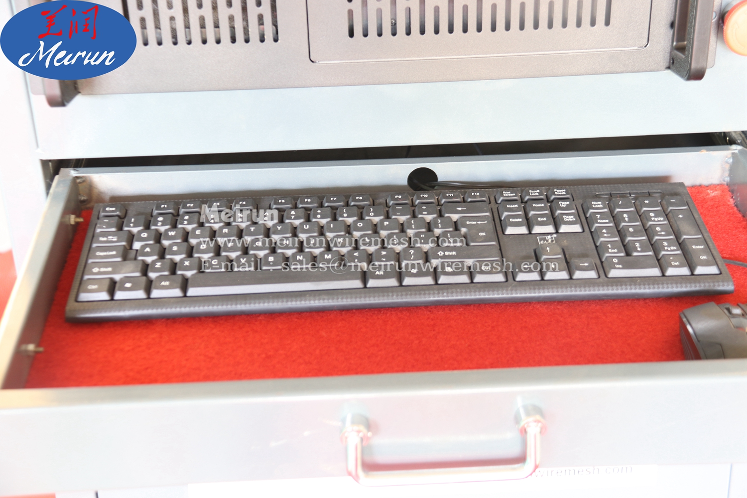 Metal Plate Hole Punching Machine 