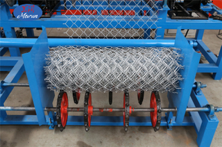  Chain link fence cylone wire mesh machine