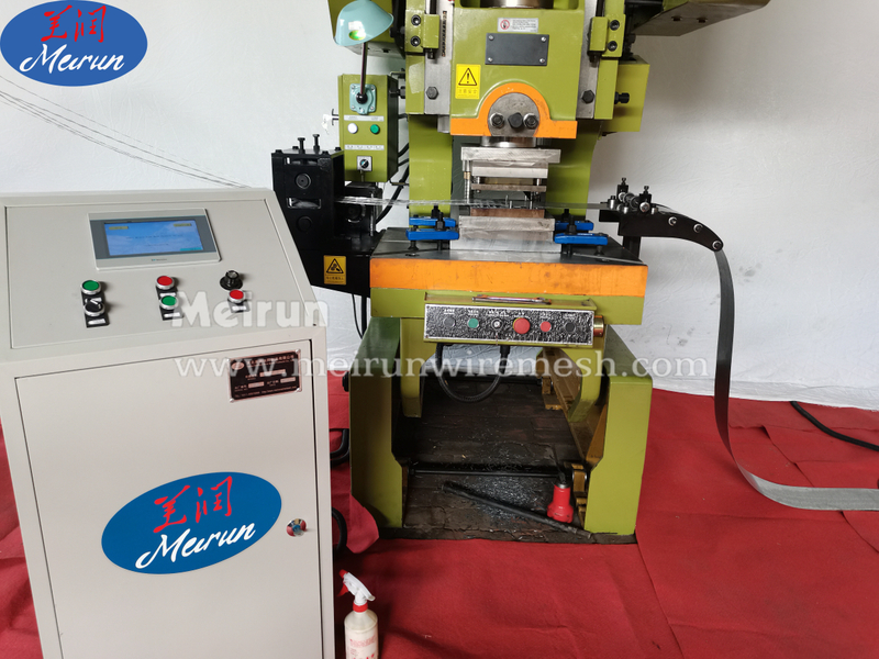  Reliable quality Razor Barbed Wire Making Machine/Wire Razor Machine