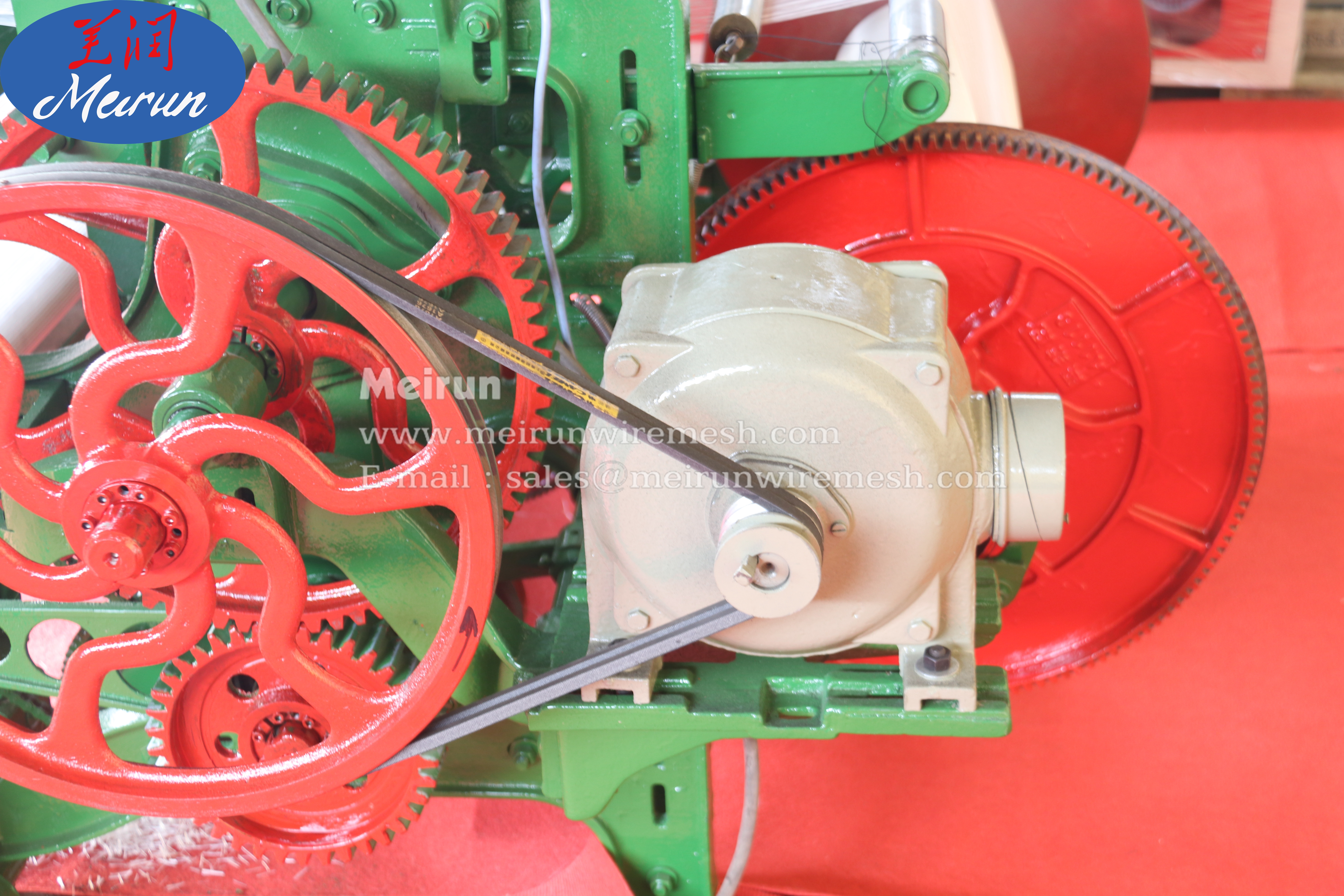 Hot Selling Fiberglass Wire Weave Making Machine And Warpping Machine 