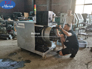 Provide Two Years Warranty Period Clip Razor Barbed Wire Making Machine 