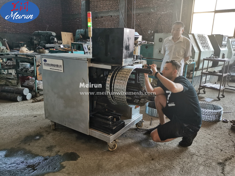 Best Quality Wire Clip Making Machine 