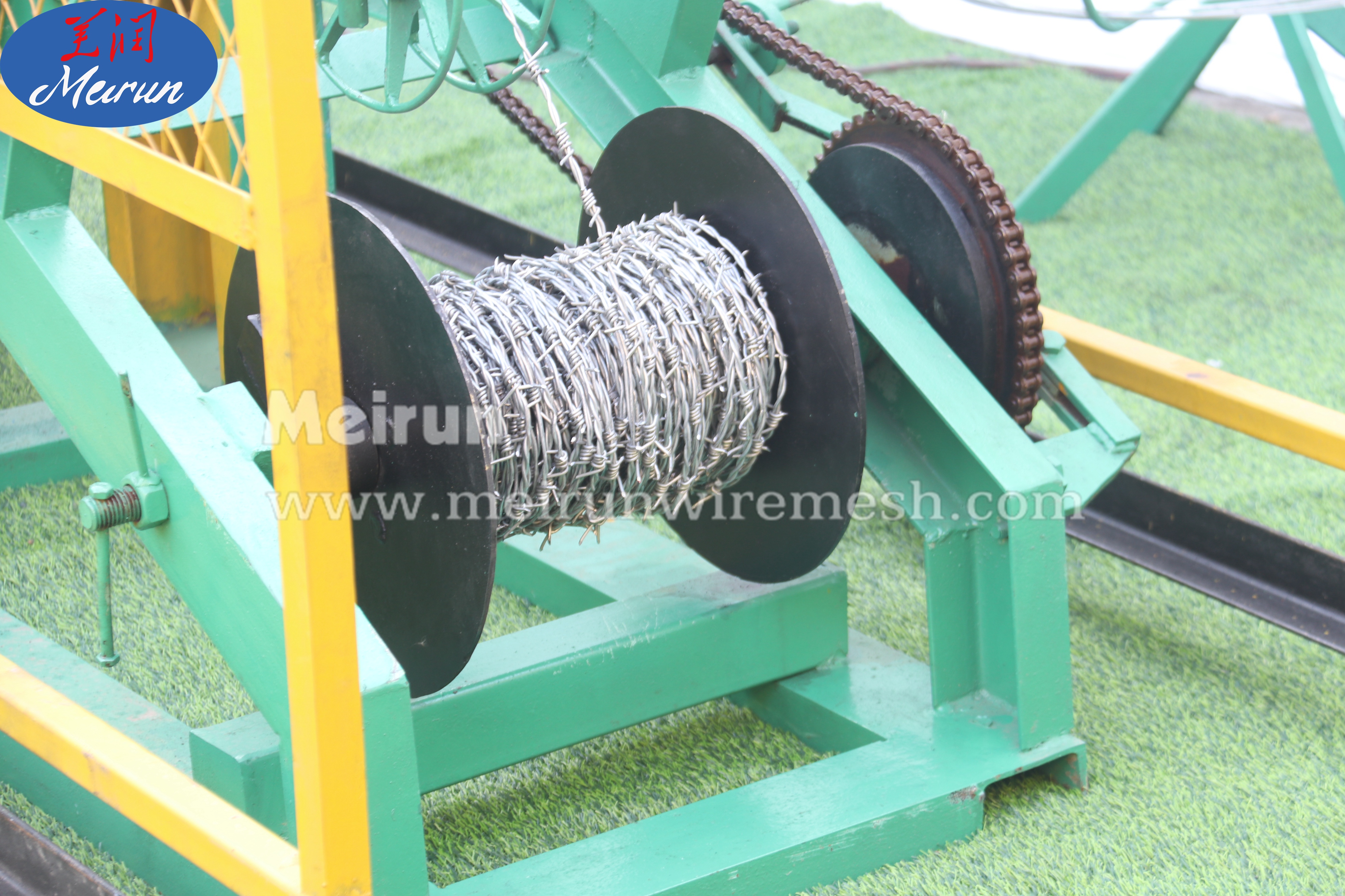 Factory Direct Single And Double Strand Barbed Wire Making Machine