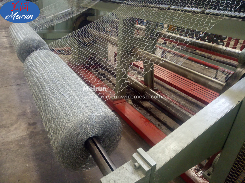 Construction Wire Mesh Application And Galvanized Iron Wire Material Hexagonal Wire Mesh Making Machine