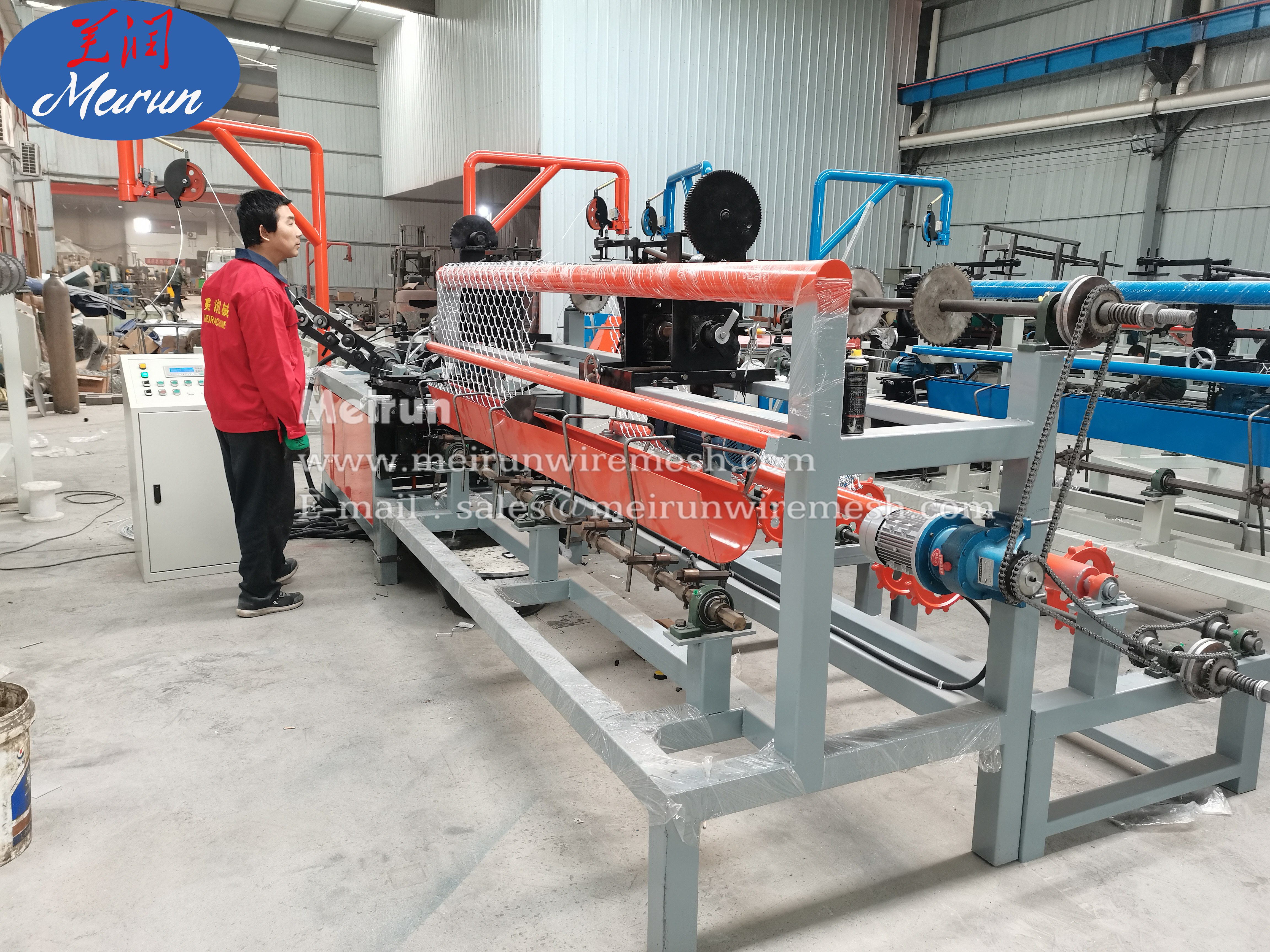 Soccer Field Chain Link Fence Manufacturing Machine