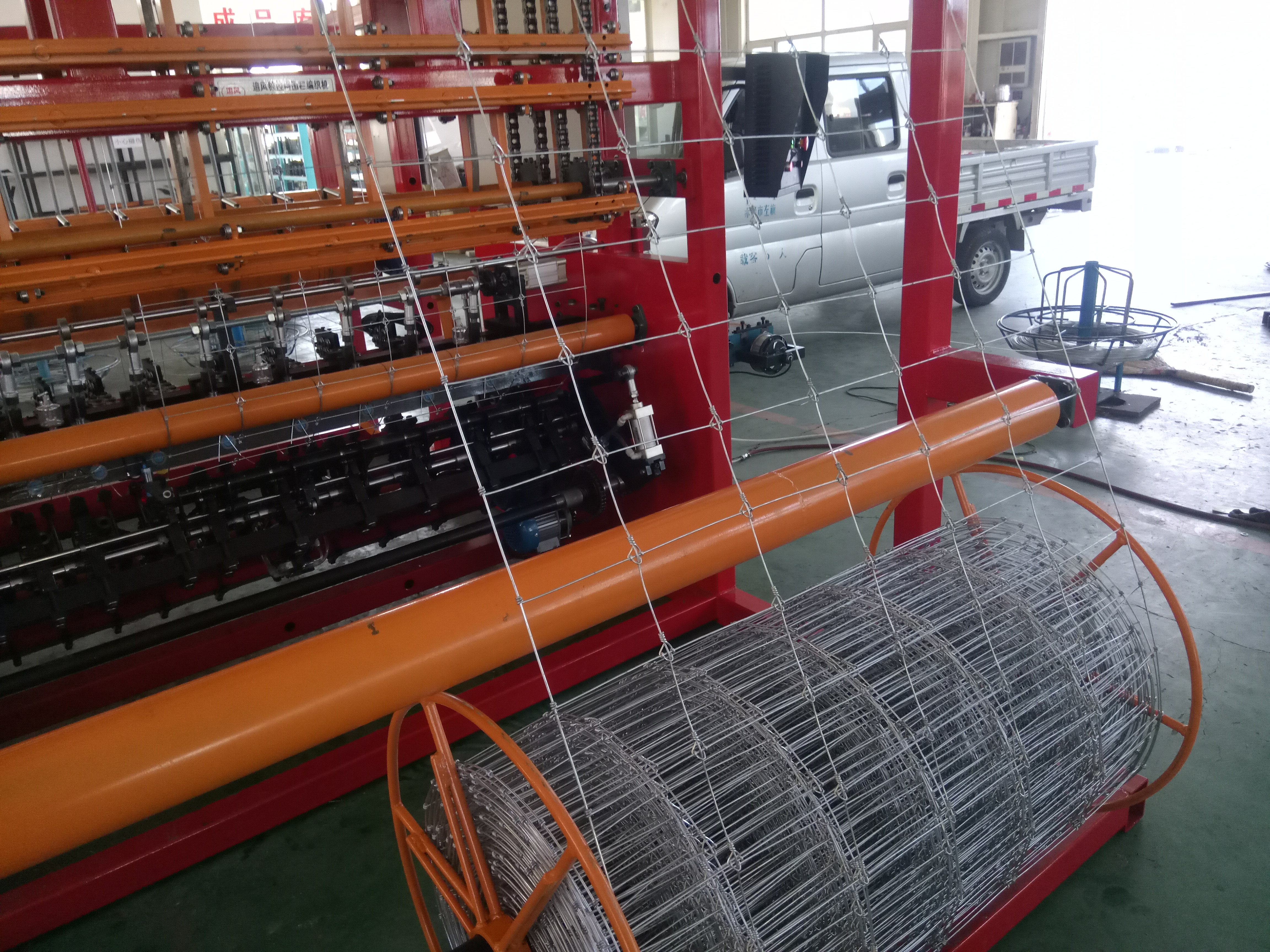 2000mm Width Grassland Fence Machine Price Manufacturer