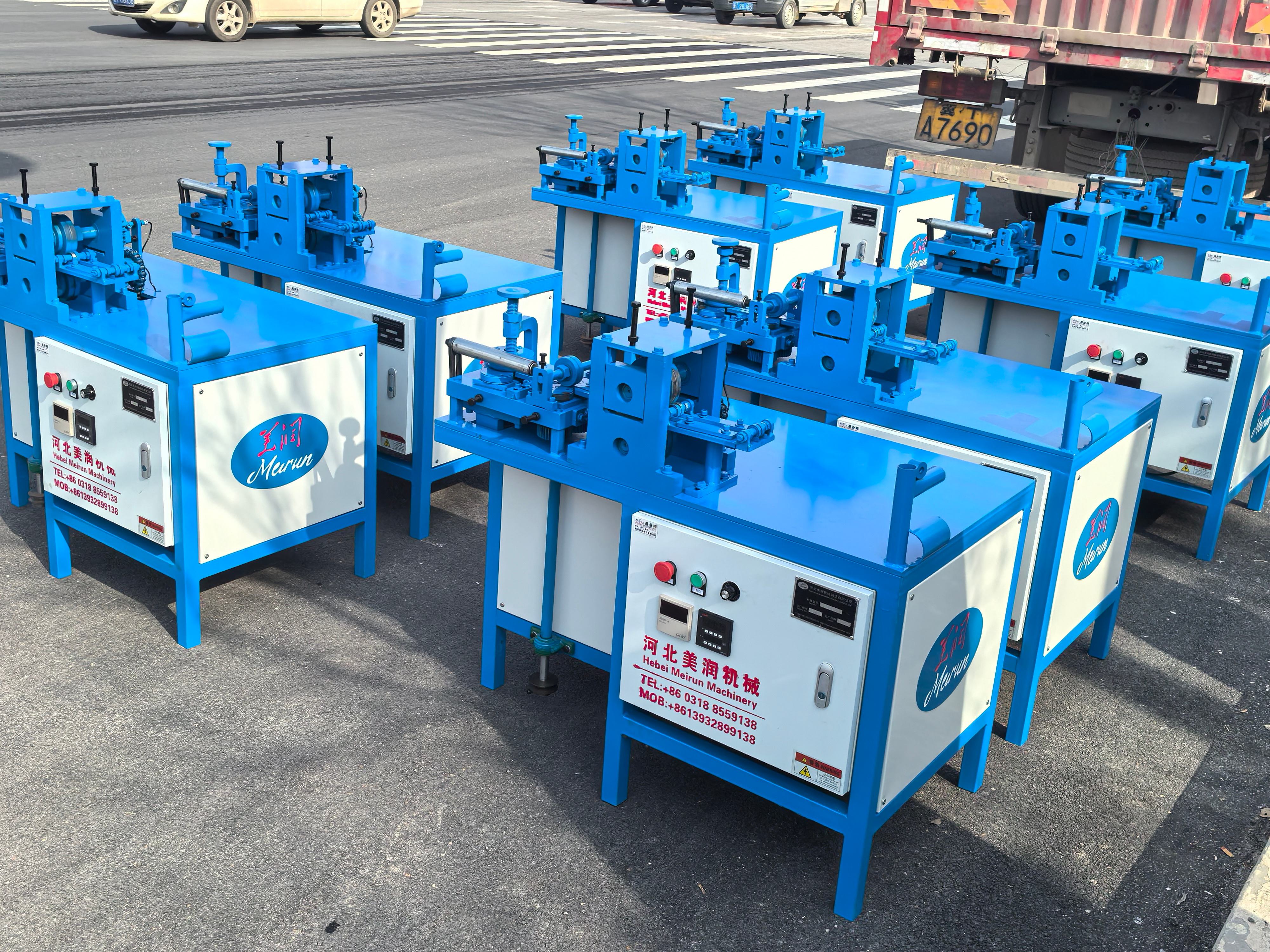 New Design Razor Blade Barbed Wire Making Machine with Coiling and Wrapping Function