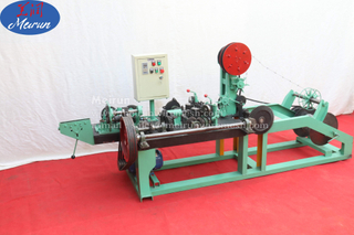 Double strands barbed wire mesh machine