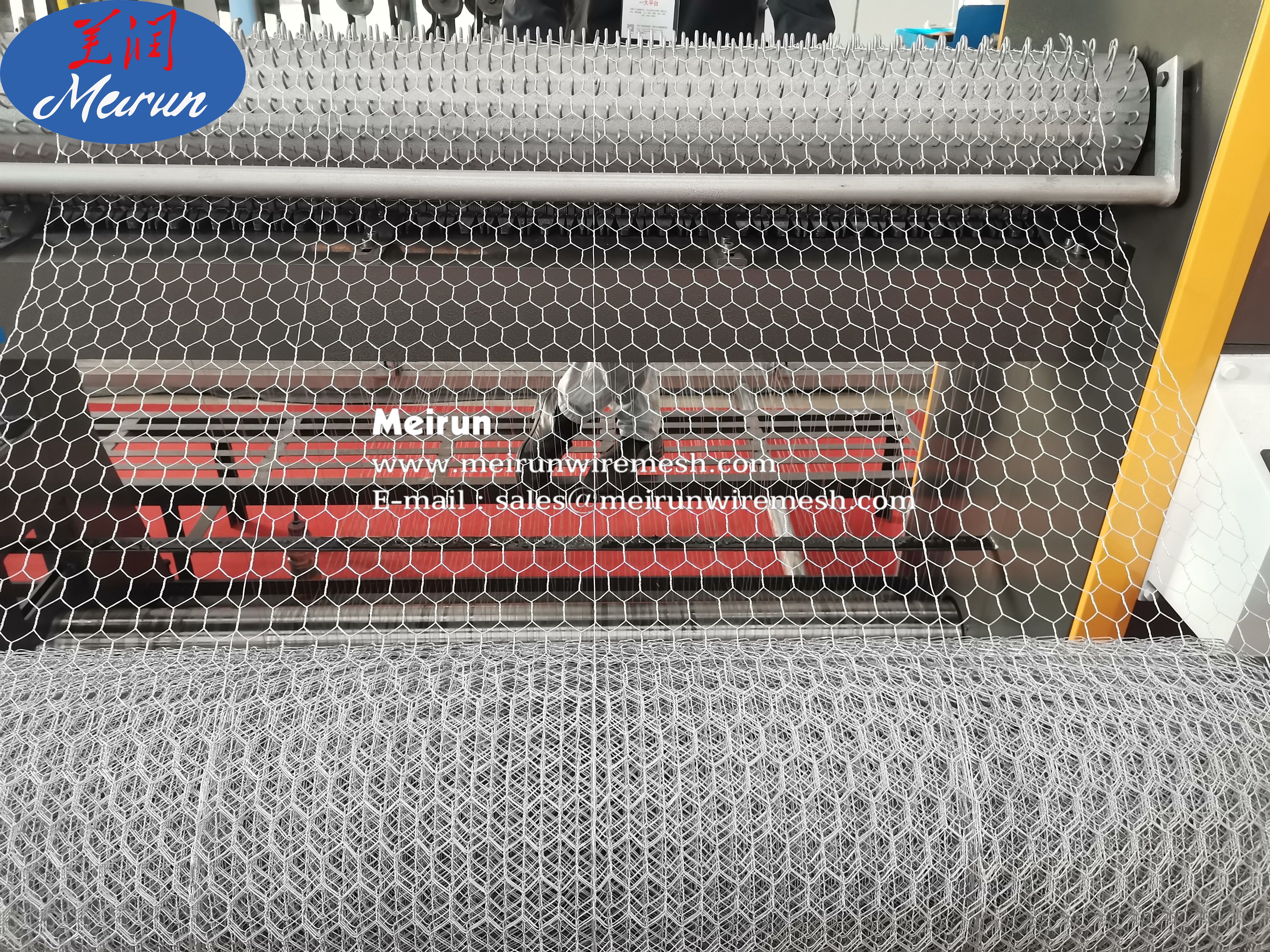 Automatic Reverse Twist Hexagonal Wire Mesh Machine