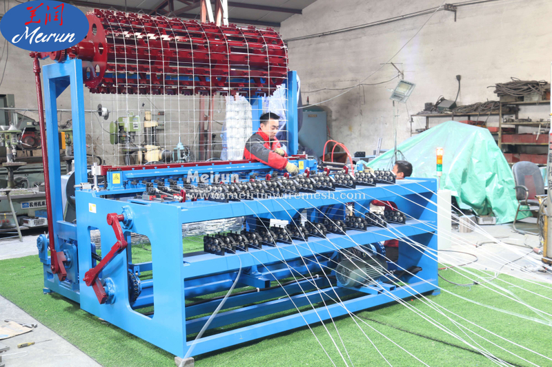 Hinge Joint Grassland Field Weaving Fence Machine For Deer/Sheep/Cattle