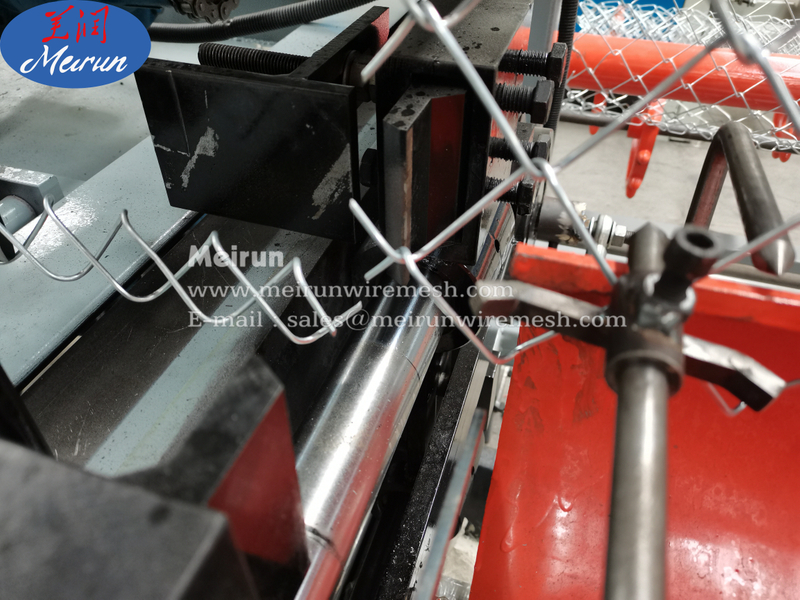 Hebei Meirun Chain Link Fence Machine /Diamond Wire Mesh Fence Making Machine