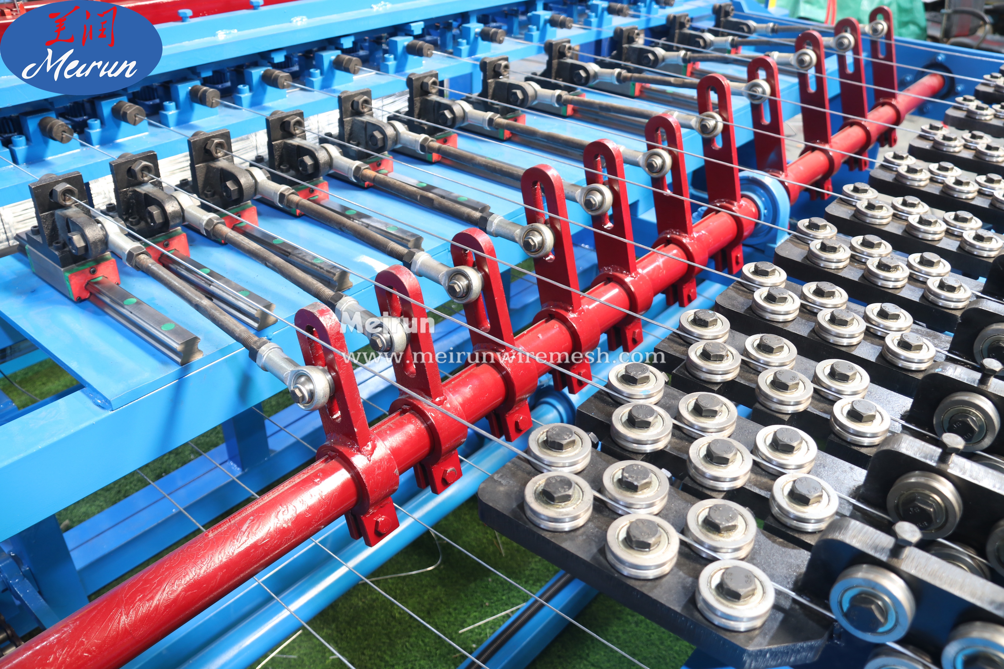 Hebei Meirun Grassland Field Fence Machine For Animals Cattle Grassland Fence Machine