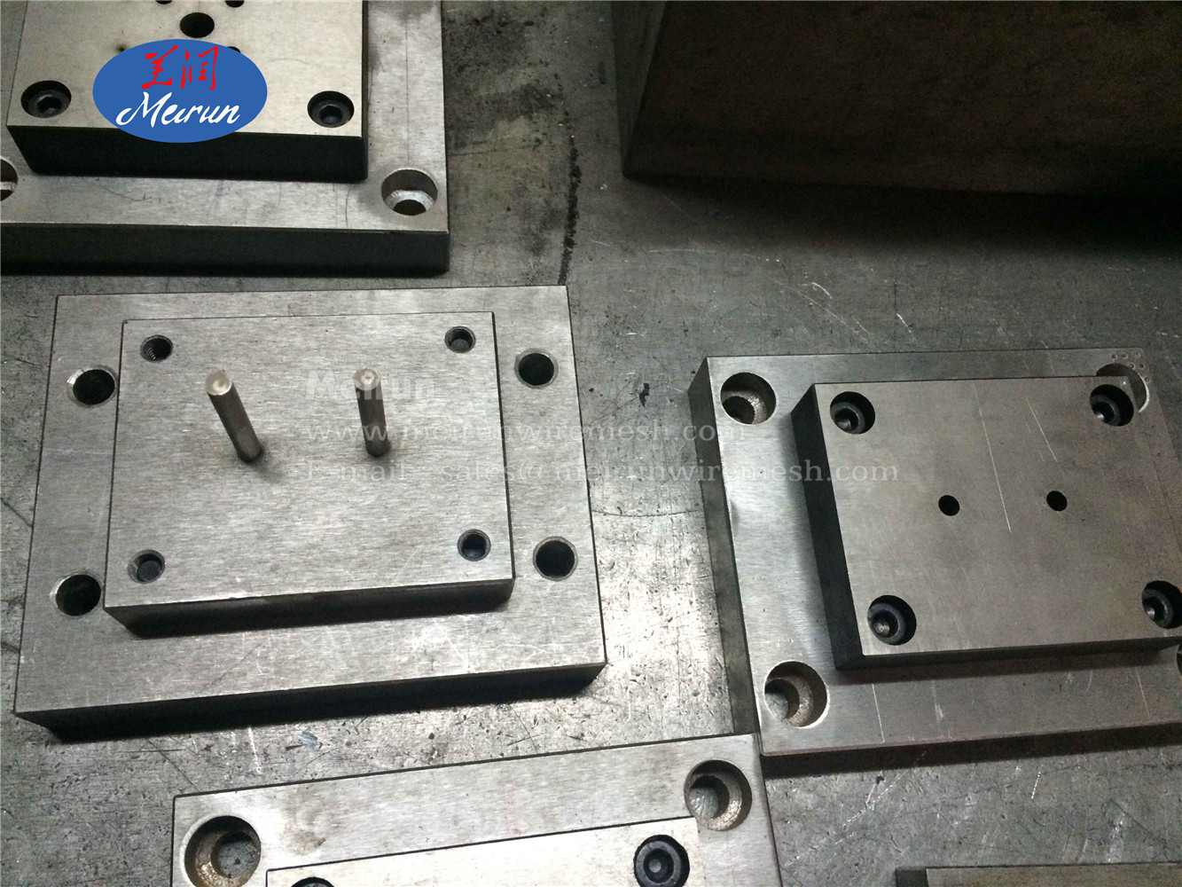 4N7@OR2_F97QC)MB%@YUF[N