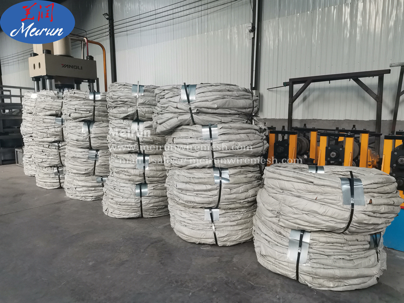 Razor Barbed Wire Fence Roller Machine