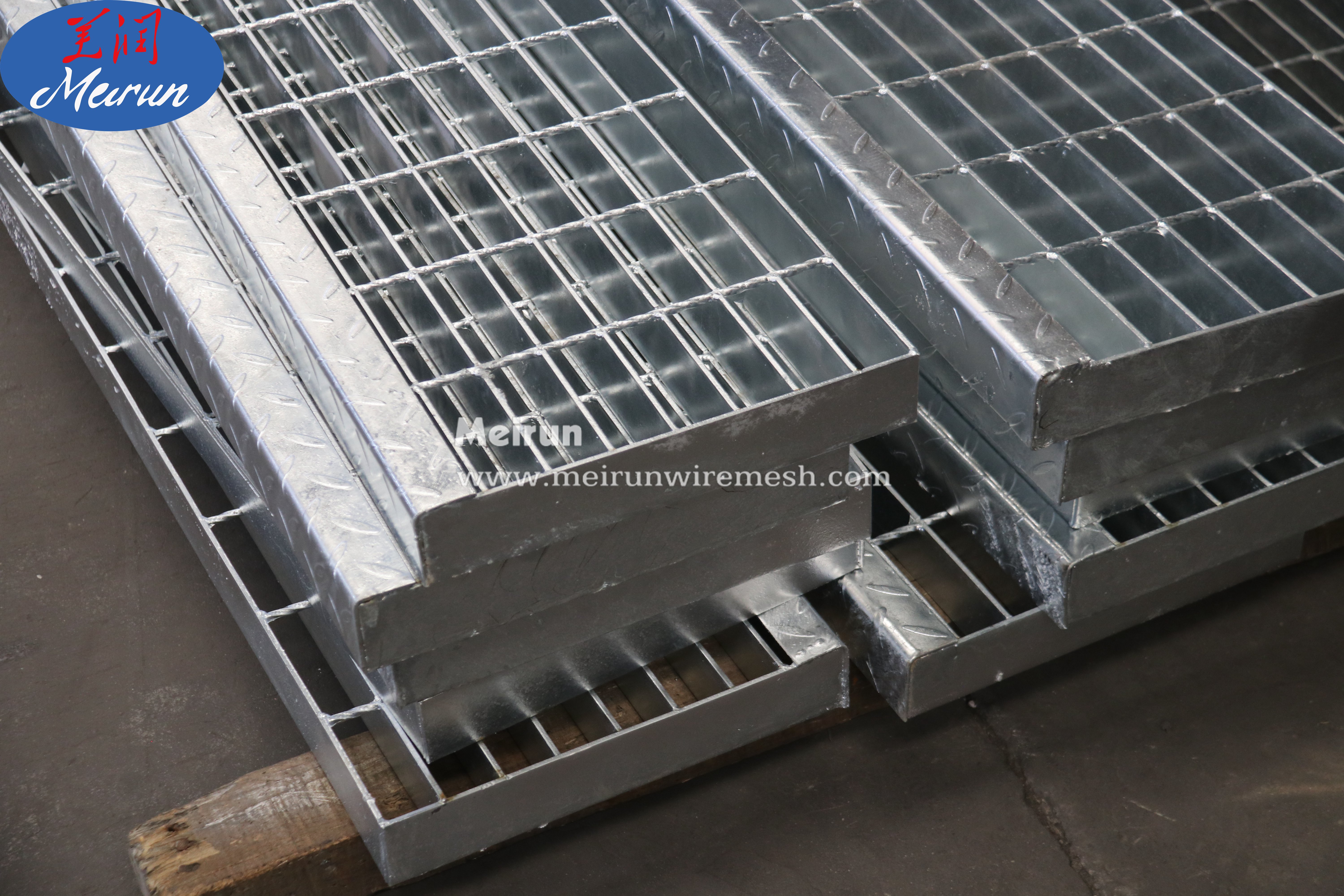 Hot Dip Galvanized Steel Grating/construction Materials Machine 