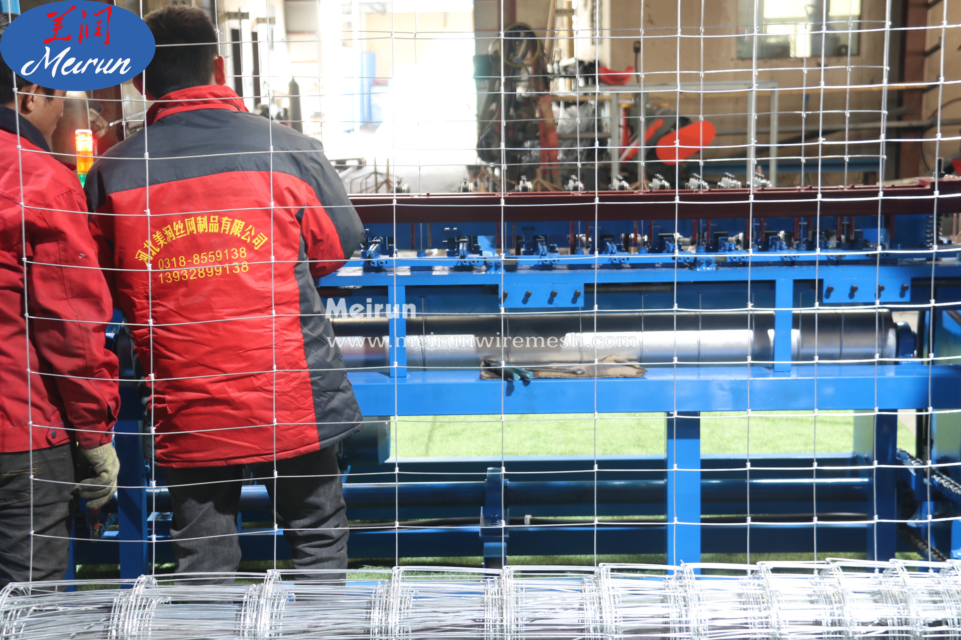 Hebei Meirun Wire Mesh Making Machine Cattle Grassland Fence Machine Grassland Field Fence Netting Processing Machine