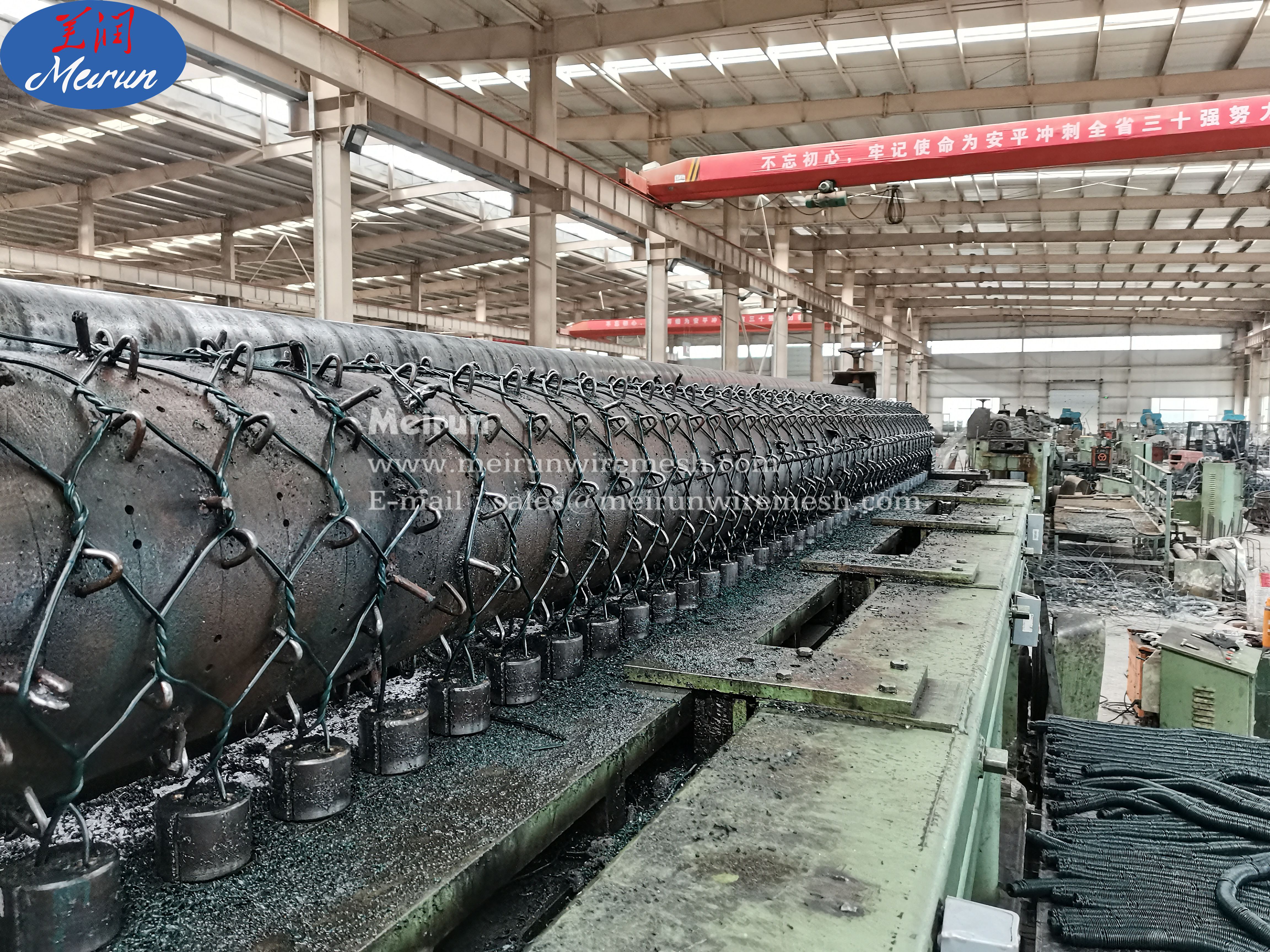 Best Quality Galvanized Wire / PVC Wire Gabion Mesh Making Machine Gabion Cage Machine Hexagonal Mesh Machine