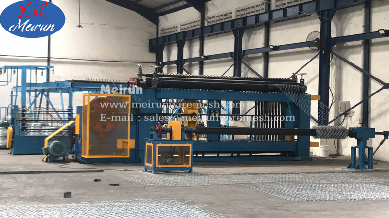Galvanized Wire / PVC Wire Gabion Mesh Making Machine Gabion Cage Machine Hexagonal Mesh Machine