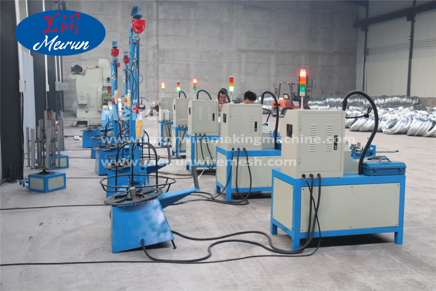  Best Price Concertina Razor Barbed Wire Fence Making Machine